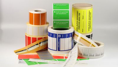 Aufkleber auf Rollen